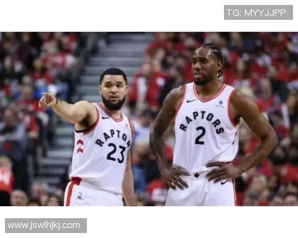 科怀伦纳德的篮球传奇之路:从天才新秀到NBA巨星的蜕变与荣耀 科怀伦纳德的篮球传奇之路:从天才新秀到NBA巨星的蜕变与荣耀