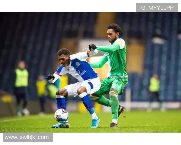 布莱克本与罗瑟激战正酣谁能在这场较量中脱颖而出