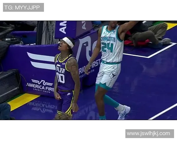 爵士队与黄蜂队精彩对决全场回放分析与精彩瞬间回顾